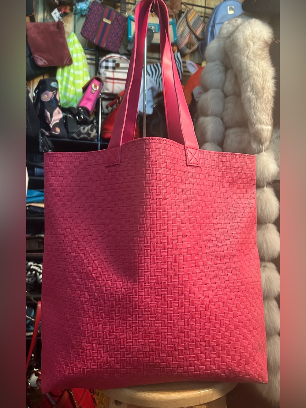 Bath & Body Works Pink Polyvinyl Large Capacity Tote Bag NEW!